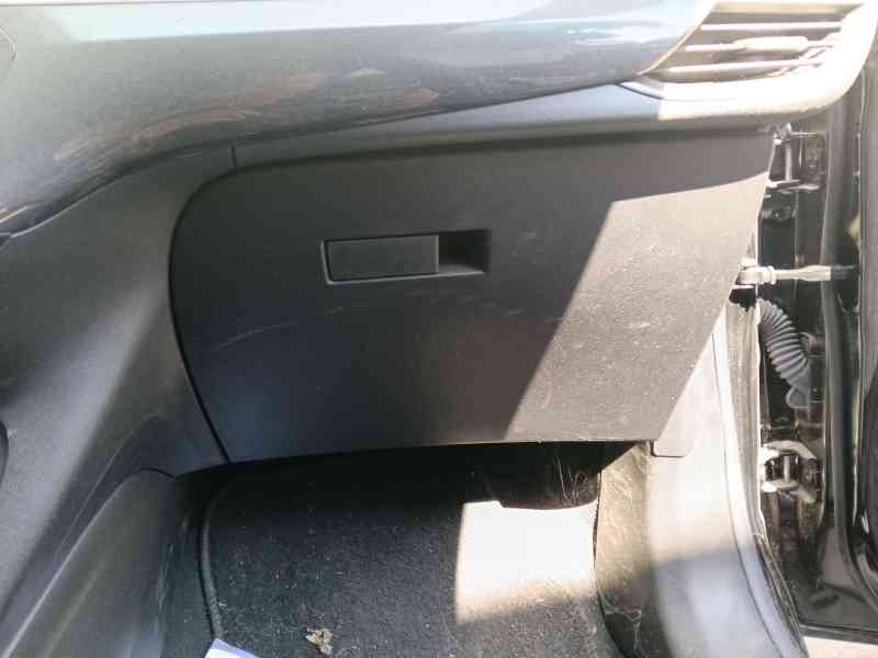 Recambio de guantera para opel corsa f (p2jo) 1.2 (68) referencia OEM IAM 98322499ZD  