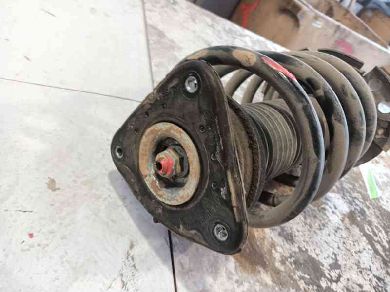 Recambio de amortiguador delantero derecho para ford transit connect monospace 1.5 tdci referencia OEM IAM   