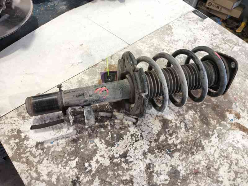 Recambio de amortiguador delantero derecho para ford transit connect monospace 1.5 tdci referencia OEM IAM   