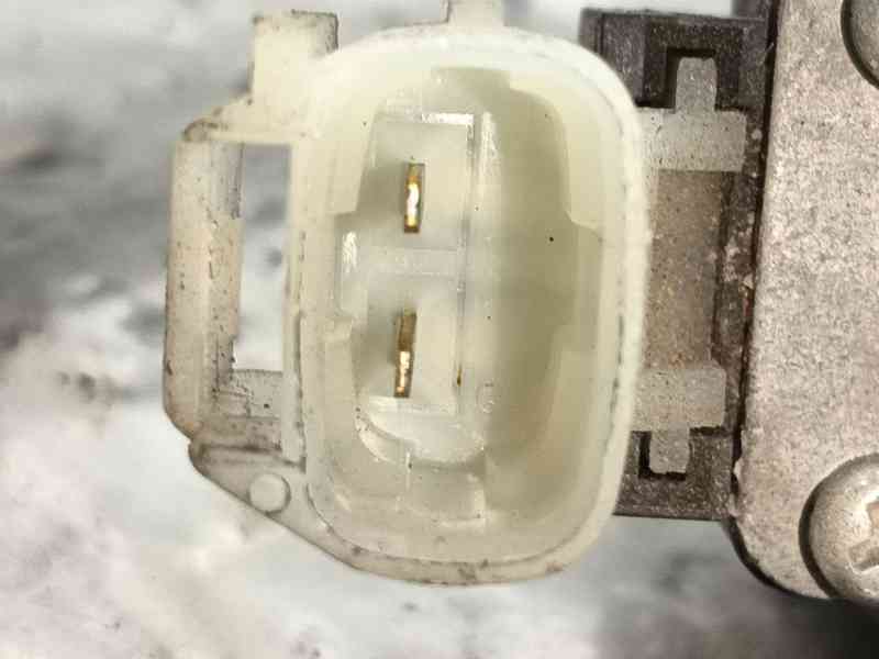 Recambio de elevalunas delantero izquierdo para hyundai i20 i (pb, pbt) 1.2 referencia OEM IAM 824031J010  