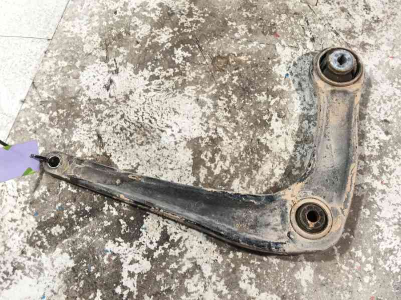 Recambio de brazo suspension inferior delantero izquierdo para peugeot expert furgoneta (v_) 2.0 bluehdi 120 referencia OEM IAM 