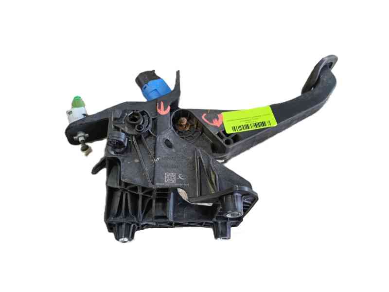 Recambio de pedal embrague para renault express furgoneta/monovolumen 1.5 blue dci 75 (f6aa) referencia OEM IAM   