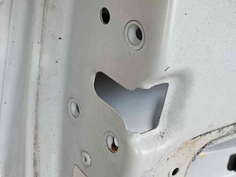 Recambio de puerta trasera izquierda para renault express furgoneta/monovolumen 1.5 blue dci 75 (f6aa) referencia OEM IAM   