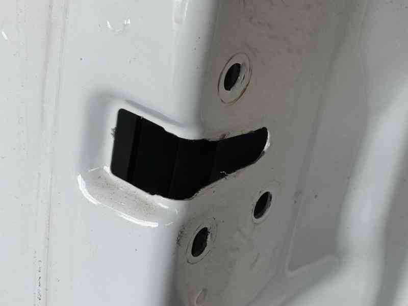 Recambio de puerta delantera derecha para renault express furgoneta/monovolumen 1.5 blue dci 75 (f6aa) referencia OEM IAM 801002
