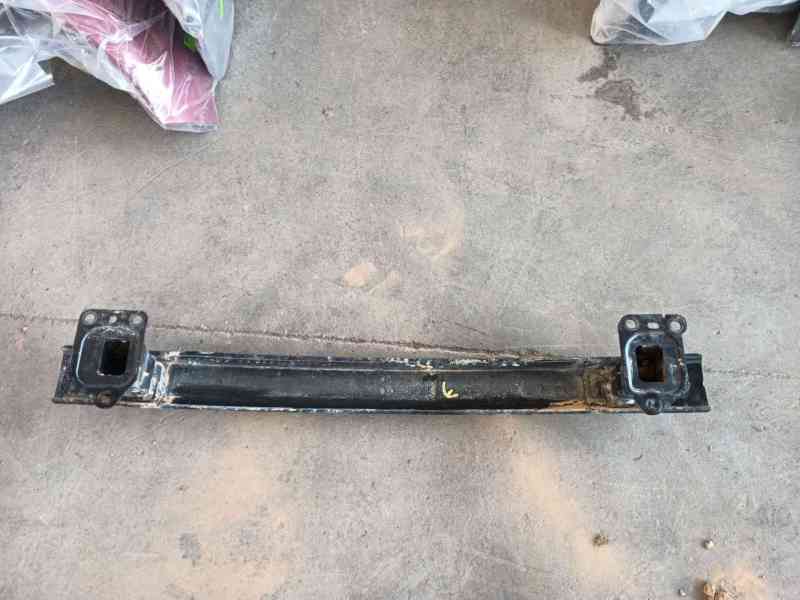 Recambio de refuerzo paragolpes delantero para renault kangoo / grand kangoo ii (kw0/1_) 1.5 dci 75 (kw07, kw10, kw04) referenci