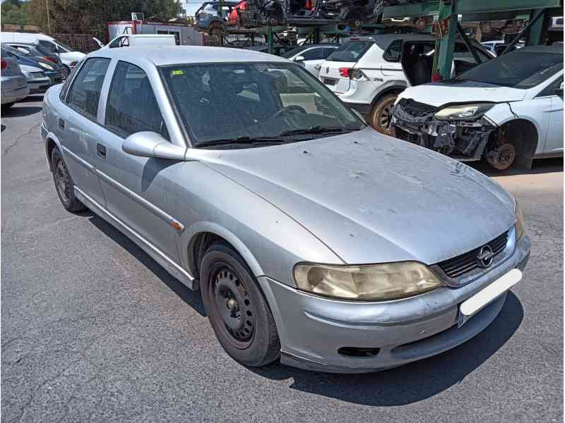 opel vectra b (j96) del año 1999