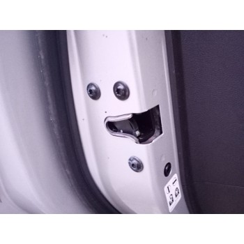 CERRADURA PUERTA TRASERA IZQUIERDA 