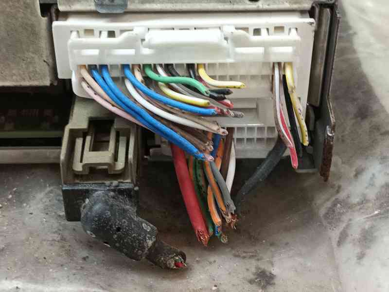 Recambio de sistema audio / radio cd para renault express furgoneta/monovolumen 1.5 blue dci 75 (f6aa) referencia OEM IAM   