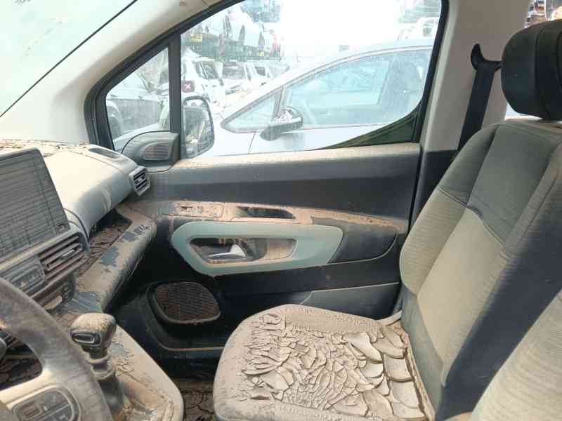 Recambio de guarnecido puerta delantera derecha para citroën berlingo (er_, ec_) 1.2 puretech 110 referencia OEM IAM   