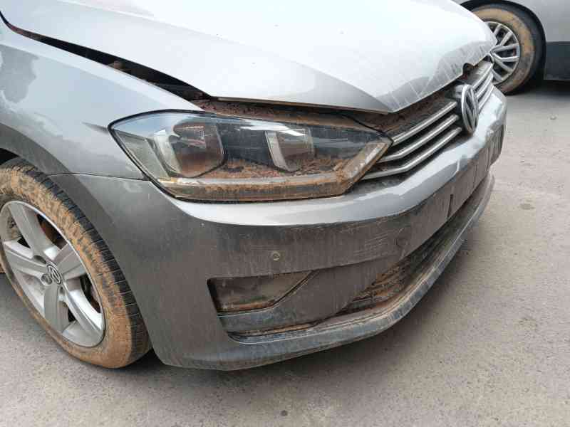 Recambio de paragolpes delantero para volkswagen golf sportsvan vii (am1, an1) 1.4 tsi referencia OEM IAM   