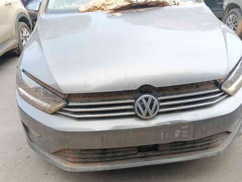 Recambio de rejilla delantera para volkswagen golf sportsvan vii (am1, an1) 1.4 tsi referencia OEM IAM   