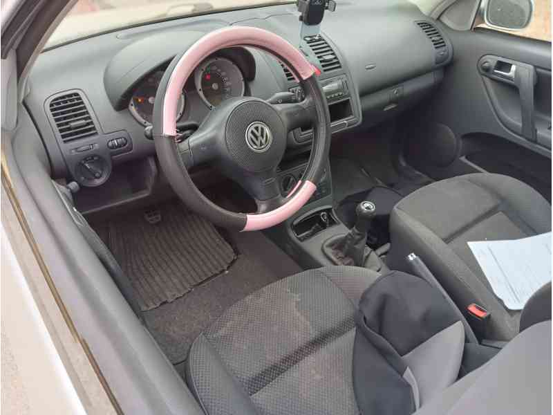volkswagen polo (6n2) del año 2001
