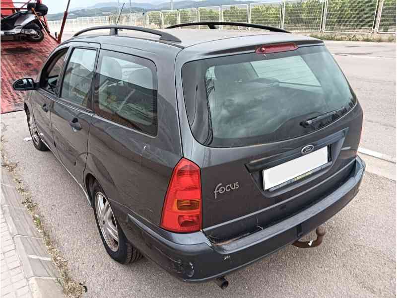 ford focus i turnier (dnw) del año 2002