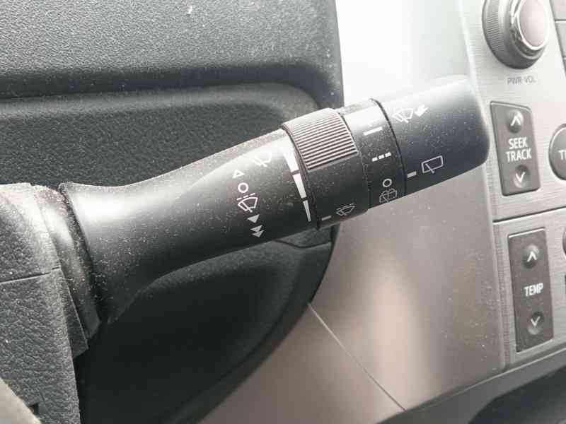 Recambio de mando limpia para toyota verso (_r2_) 1.6 (zgr20_) referencia OEM IAM   