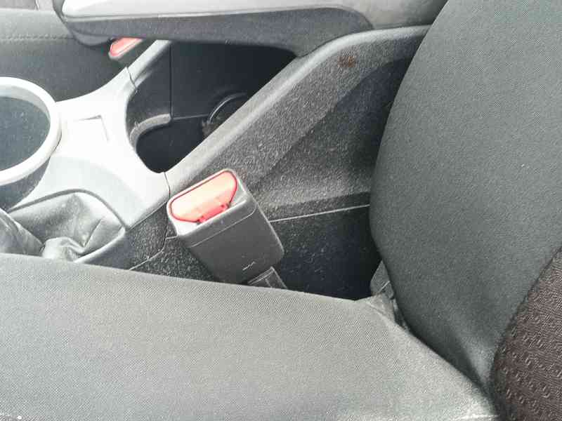 Recambio de enganche cinturon delantero izquierdo para toyota verso (_r2_) 1.6 (zgr20_) referencia OEM IAM   