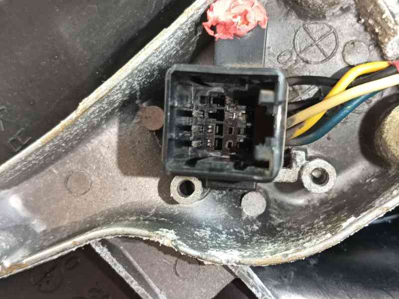 Recambio de espejo retrovisor izquierdo para hyundai getz (tb) 1.3 i referencia OEM IAM 876101C200CA  