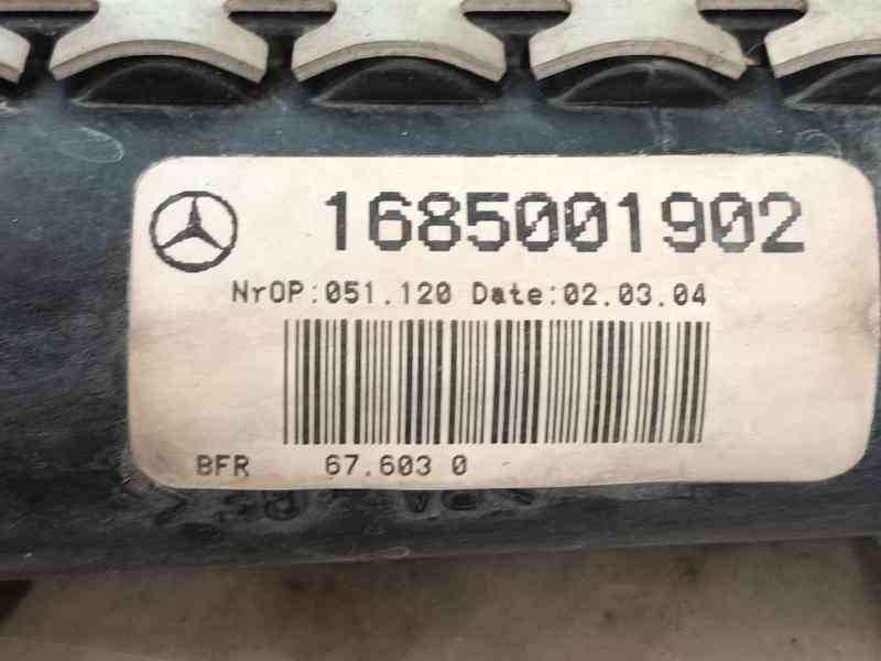 Recambio de radiador agua para mercedes-benz clase a (w168) a 140 (168.031, 168.131) referencia OEM IAM 1685000602  