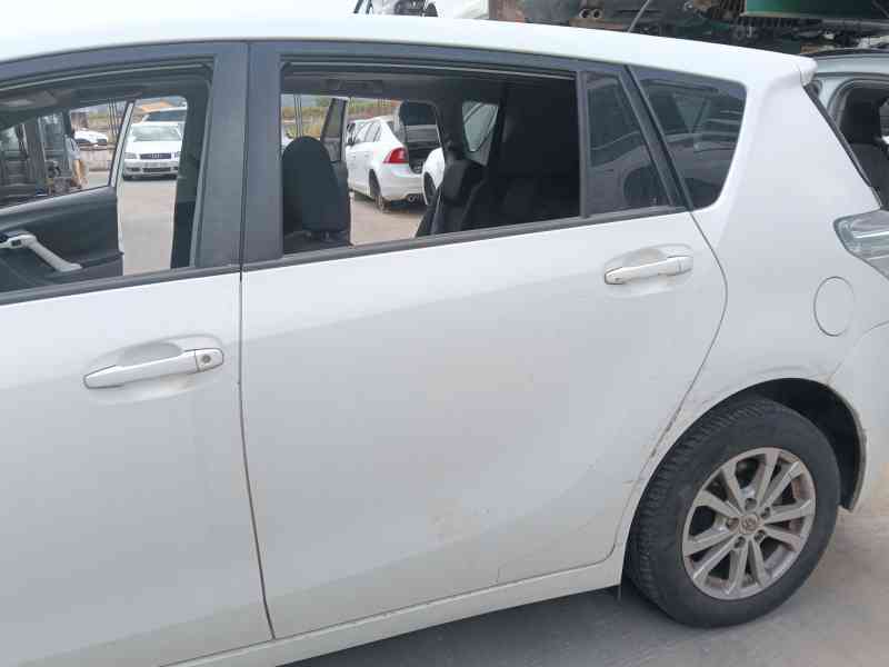 Recambio de puerta trasera izquierda para toyota verso (_r2_) 1.6 (zgr20_) referencia OEM IAM   