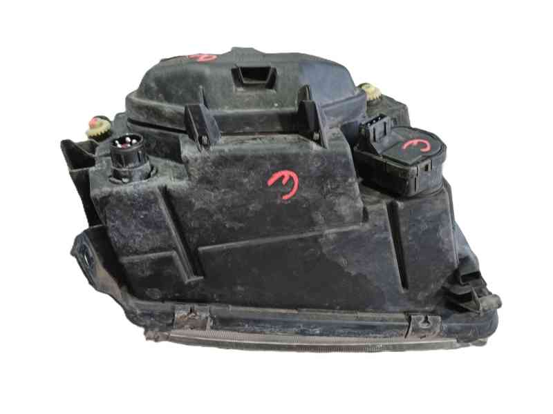 Recambio de faro izquierdo para audi a4 b5 (8d2) 1.8 quattro referencia OEM IAM   