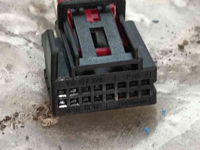 Recambio de retrovisor derecho para audi a3 (8p1) 2.0 tdi referencia OEM IAM   