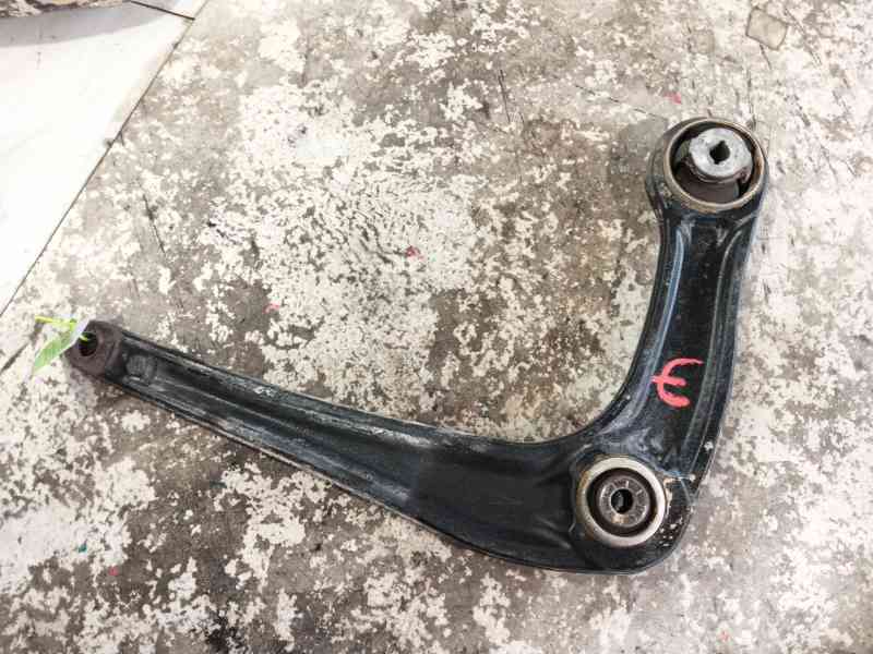 Recambio de brazo suspension inferior delantero izquierdo para peugeot expert furgoneta (v_) 1.5 bluehdi 120 referencia OEM IAM 