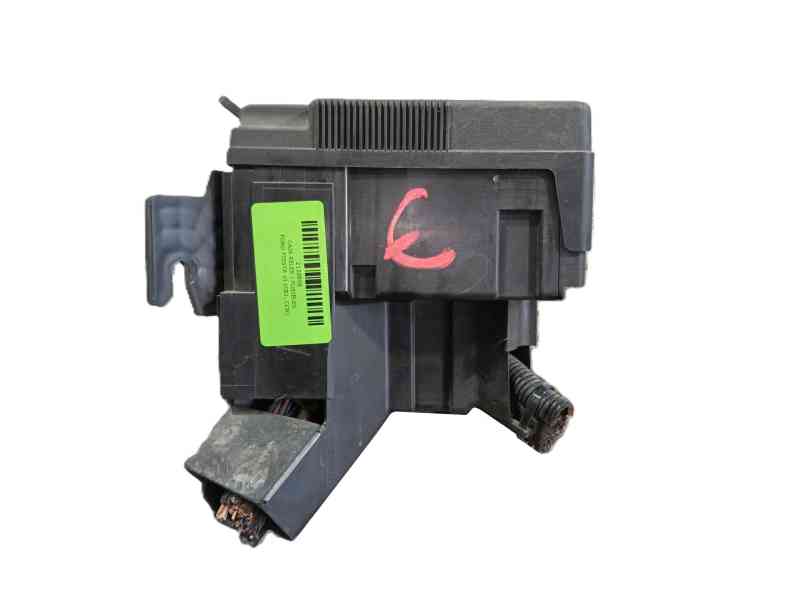 Recambio de caja reles / fusibles para ford fiesta vi (cb1, ccn) 1.25 referencia OEM IAM   