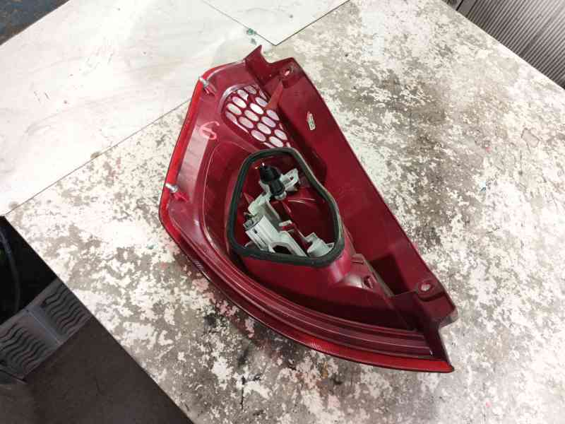 Recambio de piloto trasero derecho para ford fiesta vi (cb1, ccn) 1.25 referencia OEM IAM   