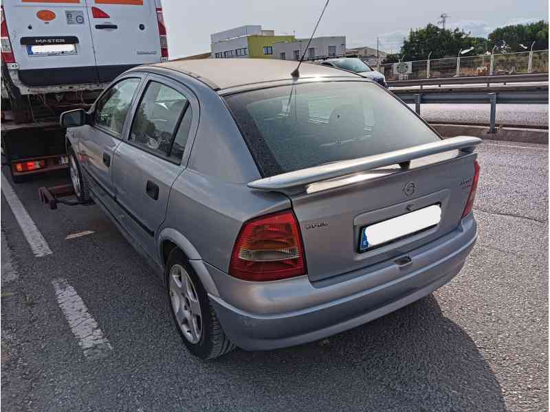 opel astra g hatchback (t98) del año 2002