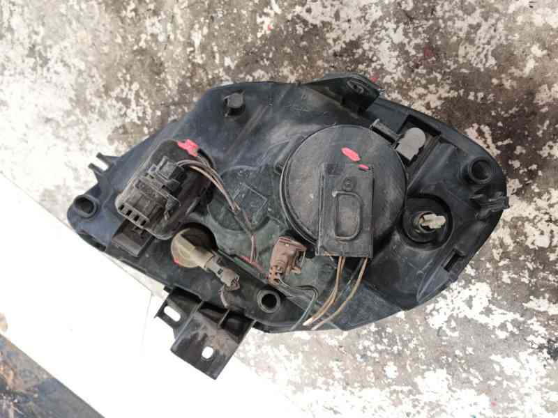 Recambio de faro derecho para renault kangoo (kc0/1_) 1.5 dci (kc07) referencia OEM IAM   