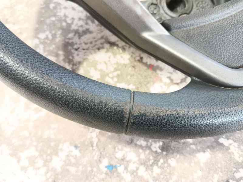 Recambio de volante para ford fiesta vi (cb1, ccn) 1.25 referencia OEM IAM   