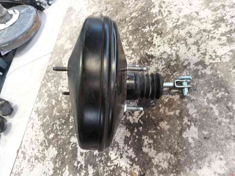 Recambio de servofreno para ford fiesta vi (cb1, ccn) 1.25 referencia OEM IAM 2646586  