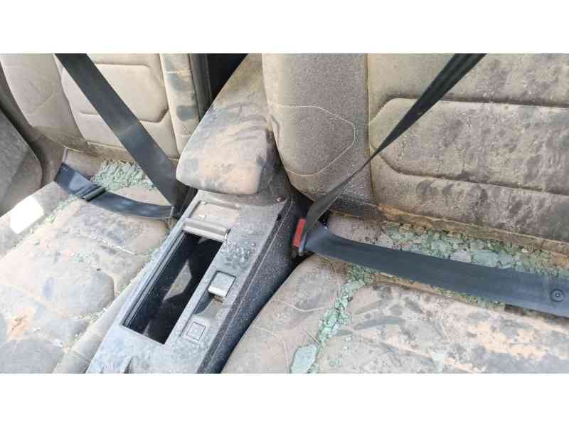 Recambio de enganche cinturon delantero izquierdo para citroën c4 iii (ba_, bb_, bc_) e-c4 (bczkxc) referencia OEM IAM   