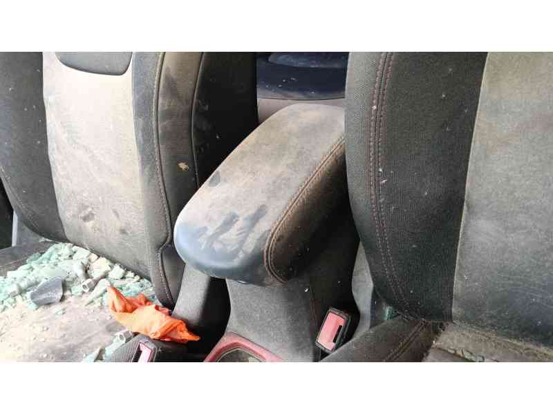 Recambio de apoyabrazos central para jeep renegade suv (bu, b1, bv) 1.3 phev 4xe referencia OEM IAM   