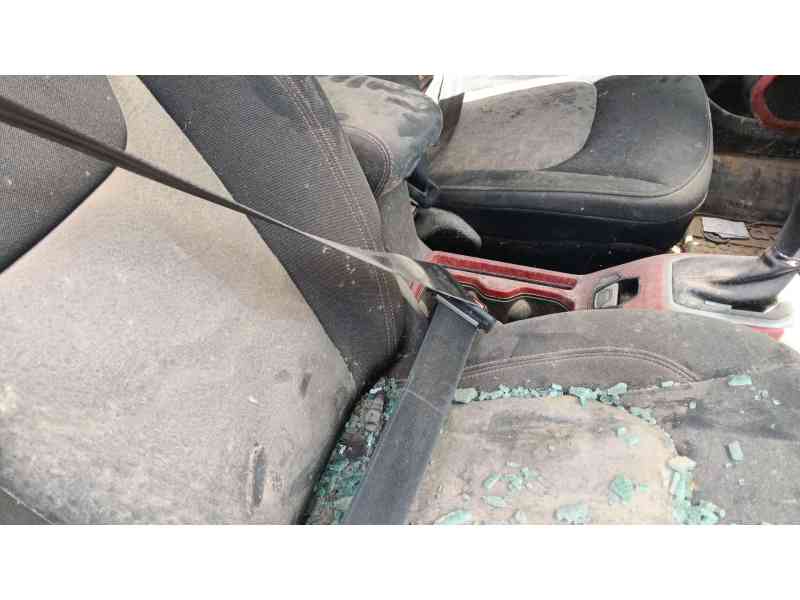 Recambio de enganche cinturon delantero derecho para jeep renegade suv (bu, b1, bv) 1.3 phev 4xe referencia OEM IAM   