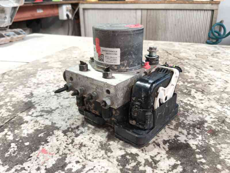 Recambio de abs para citroën jumpy iii furgoneta (v_) 1.6 bluehdi 115 referencia OEM IAM   
