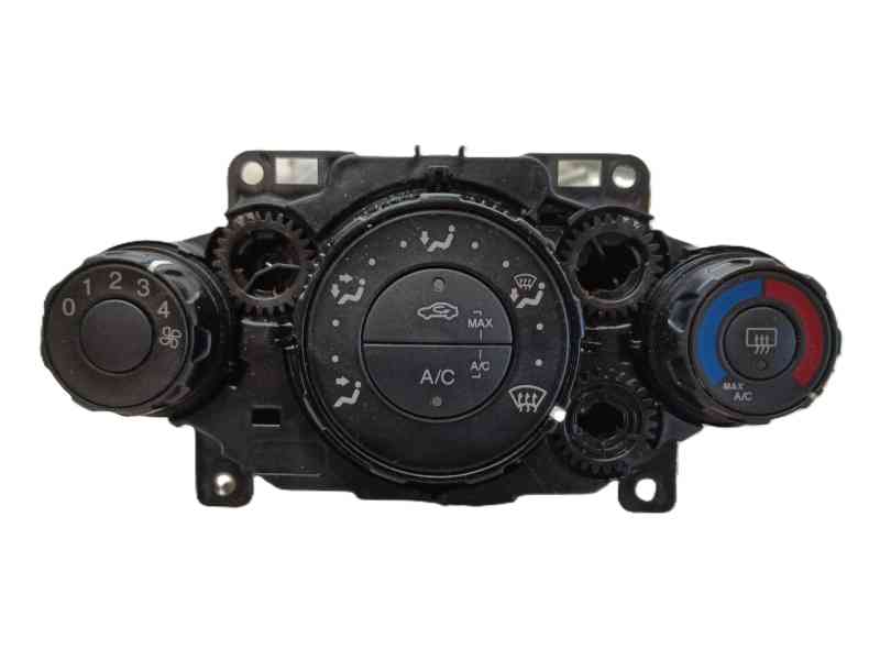 Recambio de mando calefaccion / aire acondicionado para ford fiesta (cb1) ambiente referencia OEM IAM 1777068 8A6919980 AE8T 8A6