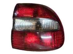 Recambio de piloto trasero derecho para volvo v40 station wagon (645) 1.9 di referencia OEM IAM 30621888  