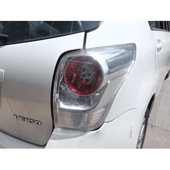 PILOTO TRASERO DERECHO 815510F092 