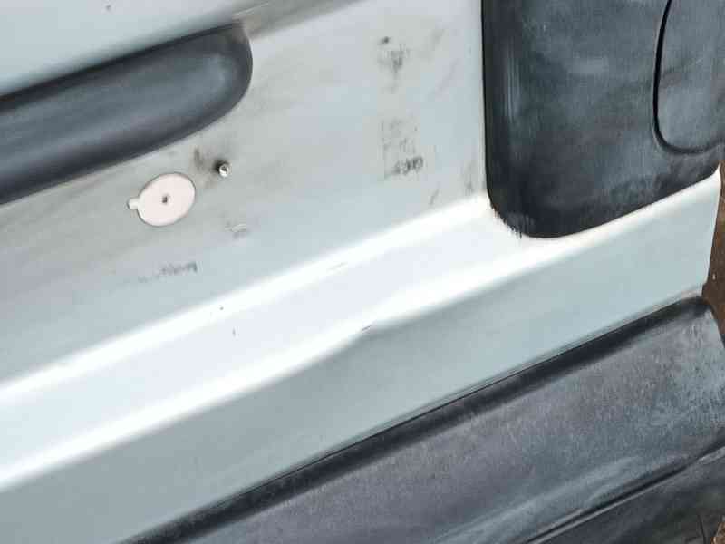 Recambio de puerta trasera izquierda para renault kangoo (kc0/1_) 1.5 dci (kc07) referencia OEM IAM   