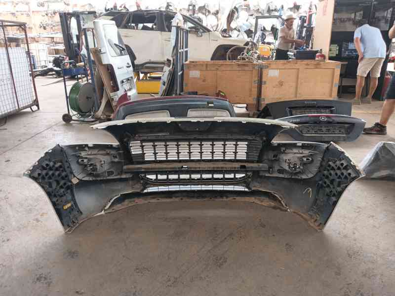Recambio de paragolpes delantero para peugeot 3008 i monospace (0u_) 1.6 vti referencia OEM IAM 7401RZ  