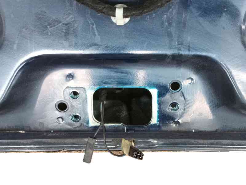 Recambio de porton trasero para volvo v40 station wagon (645) 1.9 di referencia OEM IAM   