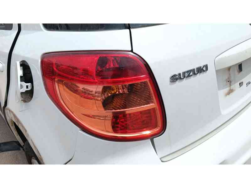 Recambio de piloto trasero izquierdo para suzuki sx4 (ey, gy) 1.9 ddis 4x4 (rw 419d) referencia OEM IAM   