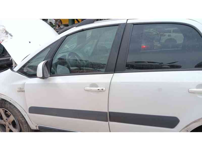 Recambio de puerta delantera izquierda para suzuki sx4 (ey, gy) 1.9 ddis 4x4 (rw 419d) referencia OEM IAM   
