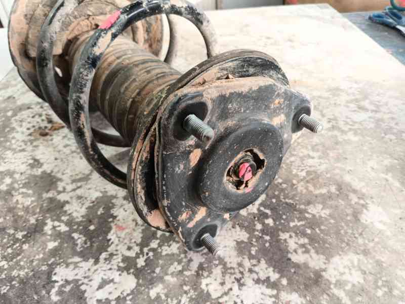 Recambio de amortiguador delantero izquierdo para toyota rav 4 v (_a5_, _h5_) 2.5 hybrid awd (axah54) referencia OEM IAM   
