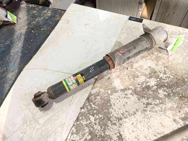 Recambio de amortiguador trasero derecho para toyota rav 4 v (_a5_, _h5_) 2.5 hybrid awd (axah54) referencia OEM IAM   
