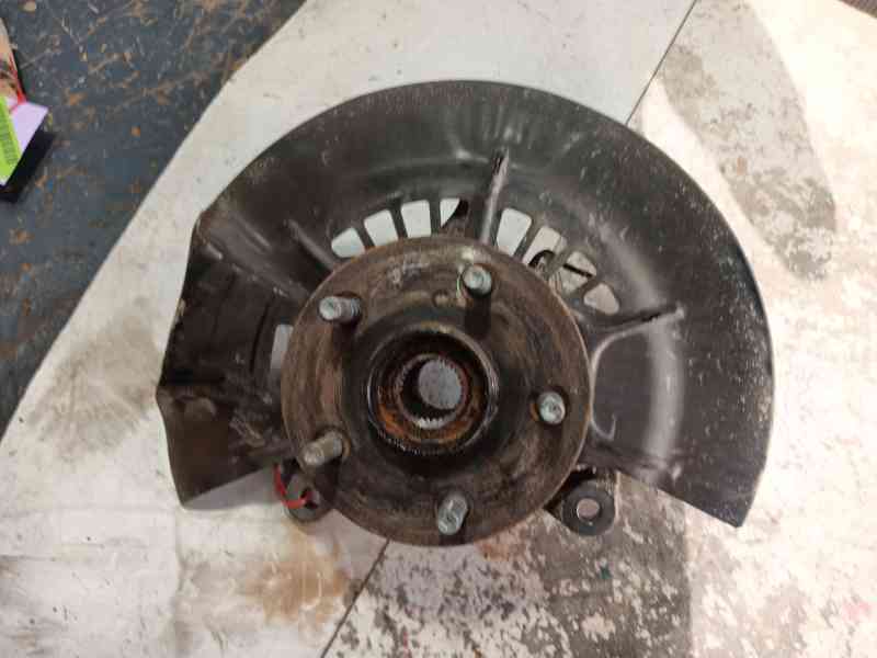 Recambio de mangueta delantera derecha para toyota rav 4 v (_a5_, _h5_) 2.5 hybrid awd (axah54) referencia OEM IAM   