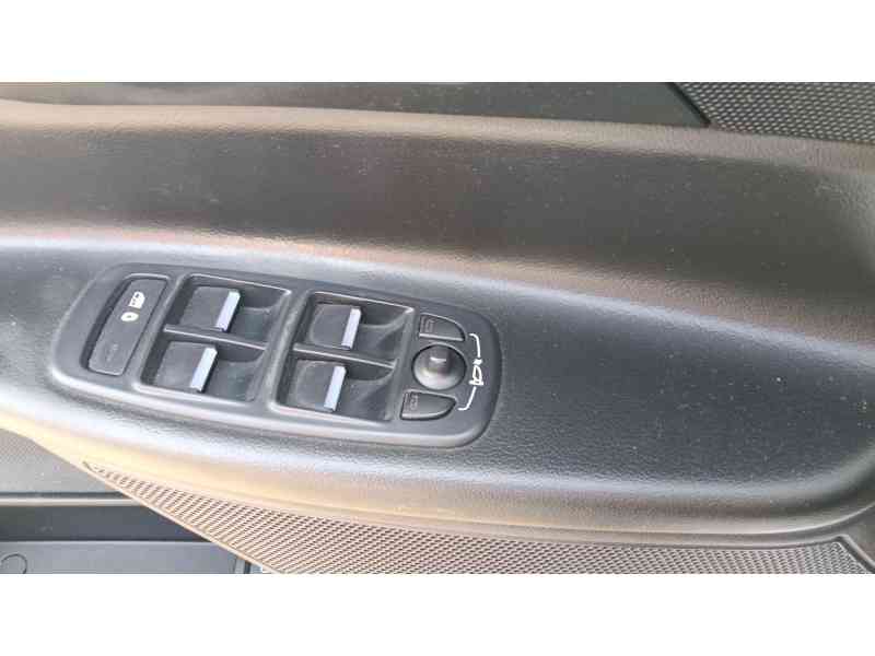 Recambio de mando elevalunas delantero izquierdo para jaguar xe (x760) 2.0 d referencia OEM IAM   