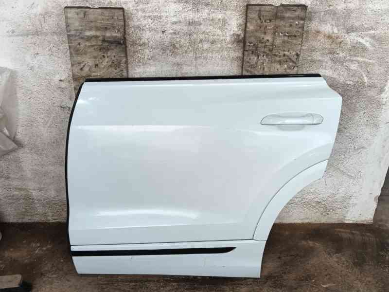 Recambio de puerta trasera izquierda para audi q8 (4mn, 4mt) 50 tdi mild hybrid quattro referencia OEM IAM 4M8833051C 4M8861333Q