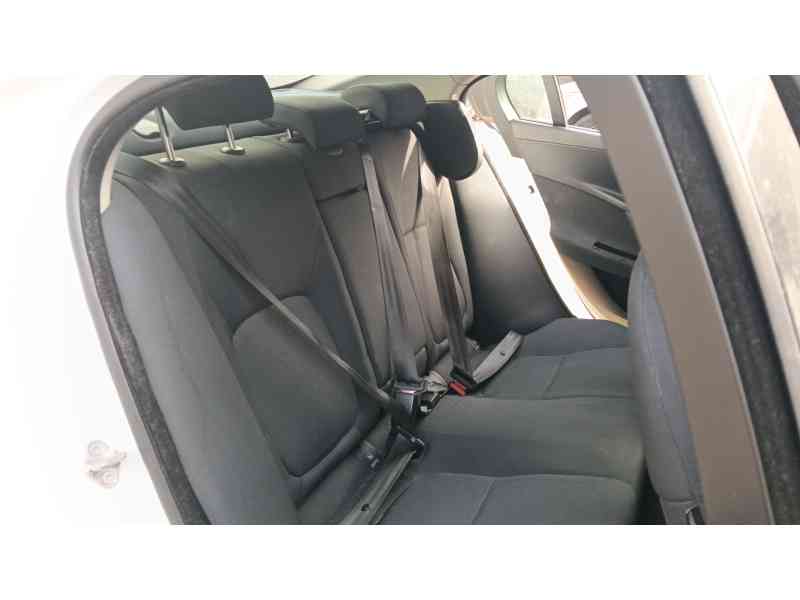 Recambio de cinturon seguridad trasero izquierdo para jaguar xe (x760) 2.0 d referencia OEM IAM   