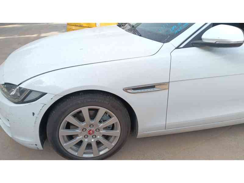 Recambio de aleta delantera izquierda para jaguar xe (x760) 2.0 d referencia OEM IAM   